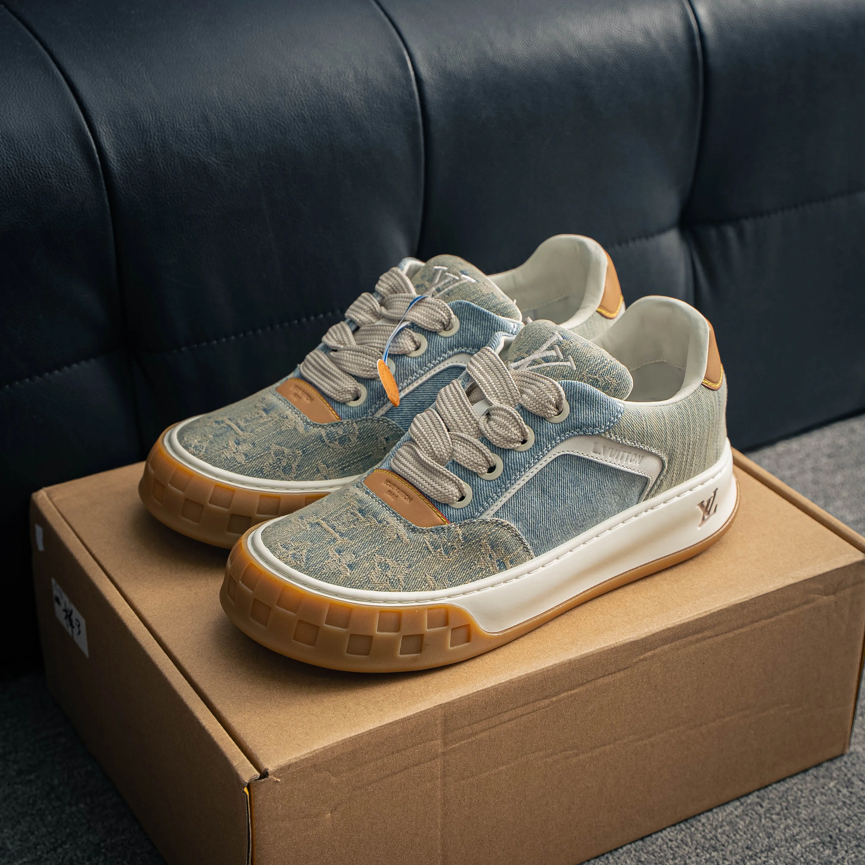 LV tilted ， Shoes，Sneakers， Shoes，Skate Shoes~~ Sneakers， LV Shoes ， Cushioning TPU Vuitton ，
